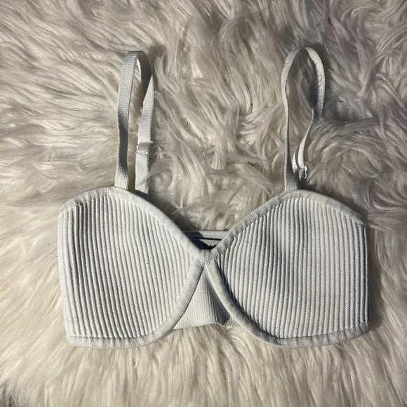 Babaton Sculpt Knit Bra Top XXS - Picture 2 of 4